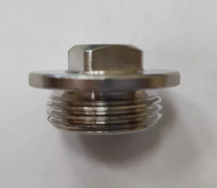 Заглушка GENERAL FITTINGS, 6-ти гранная головка с прижимной шайбой, никелированная латунь, наружная резьба, 3/4" 51099-3/4 купить в Новом Уренгое