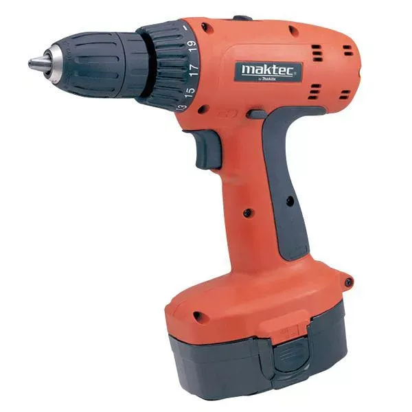 Дрель аккумуляторная  MT065SK2N  Maktec by Makita купить в Новом Уренгое