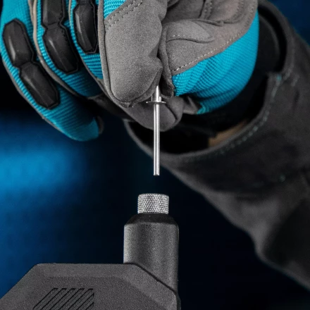 Заклепочник ручной Gross 40418, 290 мм, поворотный, 0-360, заклепки 2,4-3,2-4,0-4,8 мм купить в Новом Уренгое