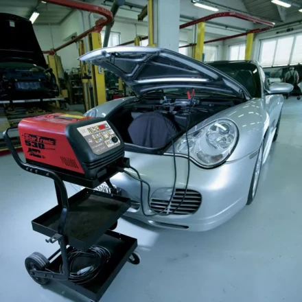 Пуско-зарядное устройство Telwin STARTRONIC 330  купить в Новом Уренгое