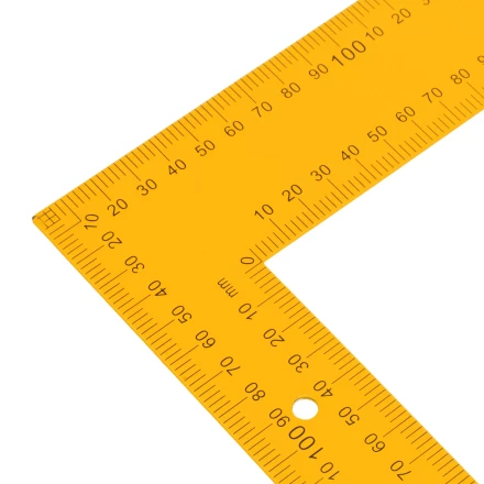 Угольник стальной, 400 х 600 мм Denzel 32389 купить в Новом Уренгое