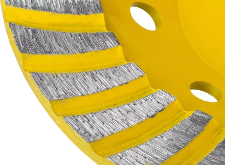 Чашка STAYER &quot;PROFESSIONAL&quot; алмазная сегментированная, высота 22,2мм, 125мм 33380-125 купить в Новом Уренгое