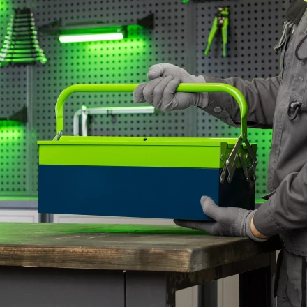 Ящик для инструмента Сибртех 90750, 430 х 200 х 160 мм, три секции, металлический купить в Новом Уренгое