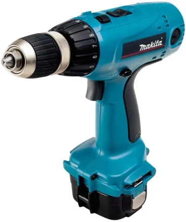 Аккумуляторная дрель-шуруповерт Makita 6317DWDE купить в Новом Уренгое