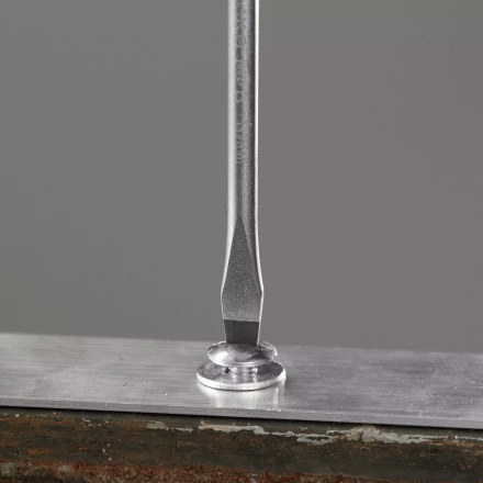 Отвертка, SL6x100 мм, S2, 3к рукоятка Denzel 121987 купить в Новом Уренгое