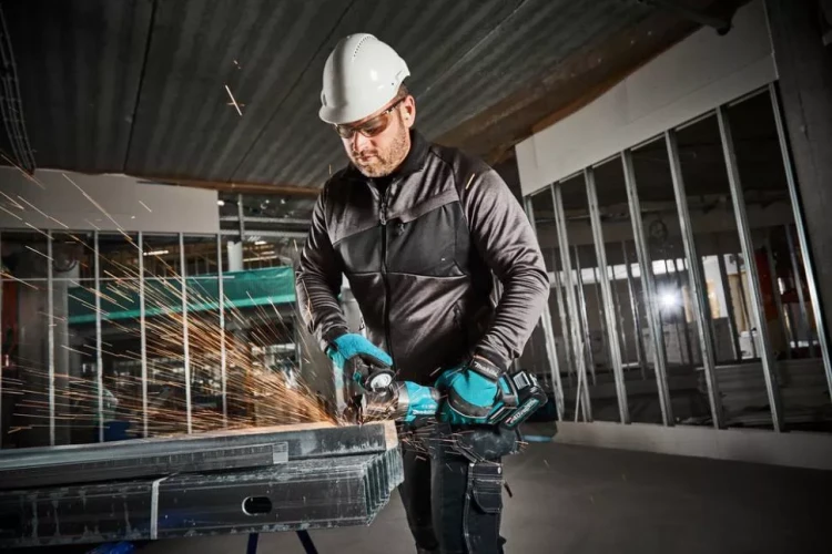 Угловая шлифовальная машина XGT Makita GA013GM201 купить в Новом Уренгое