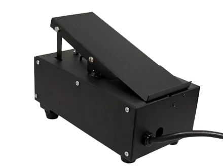 Педаль управления сварочным током TIG500 Р АС/DC J1210 Y01050 2,7метр  Сварог купить в Новом Уренгое