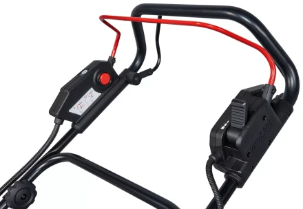 Аккумуляторная газонокосилка самоходная 53см, 2х18V Makita DLM539CT2 (2*5 Ач, ЗУ) купить в Новом Уренгое