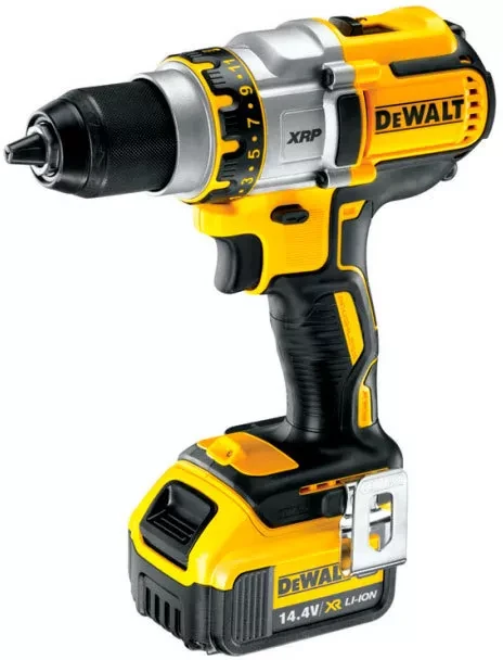 Дрель-винтоверт аккумуляторная DeWalt DCD 932 М2 купить в Новом Уренгое
