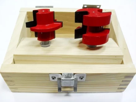 Набор фрез пазовая + шиповая 2шт Кратон 1 09 01 011 купить в Новом Уренгое