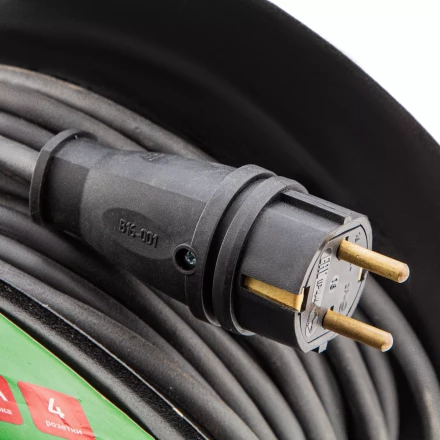 Удлинитель силовой 20 м Сибртех 95875, 16А, тип УХз16, КГ 3 x 1.5 мм, на стальной катушке, 4 розетки купить в Новом Уренгое