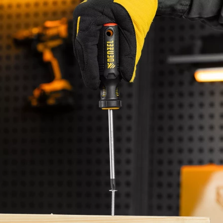 Набор отвёрток Denzel 122117, 2 шт., PH+SL, S2, 3к рукоятка купить в Новом Уренгое