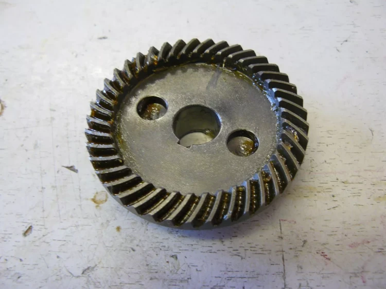 Шестерня ведущая D19,4x14mm, Z=10 U503-211-025 купить в Новом Уренгое