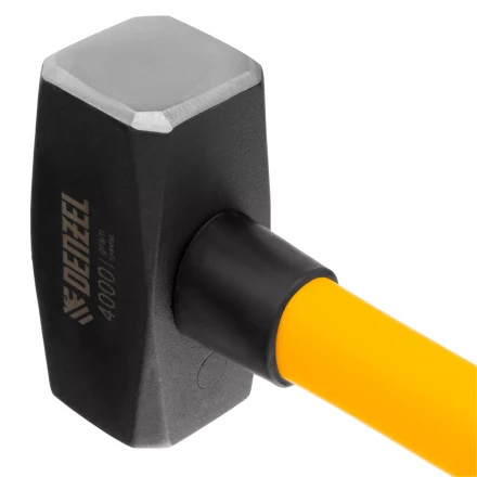 Кувалда 4000 г, кованая, фибергласовая  рукоятка c TPR покрытием, 880 мм Denzel 11023 купить в Новом Уренгое