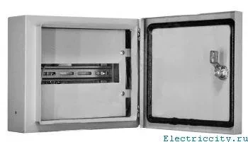 Щит распределительный навесной ЩРН-12 IP54 (250х300х120) RUCELF купить в Новом Уренгое