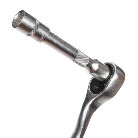 Набор автоинструмента КВТ НАИ-02/12 1/2&quot;, 12 предметов (78669) купить в Новом Уренгое