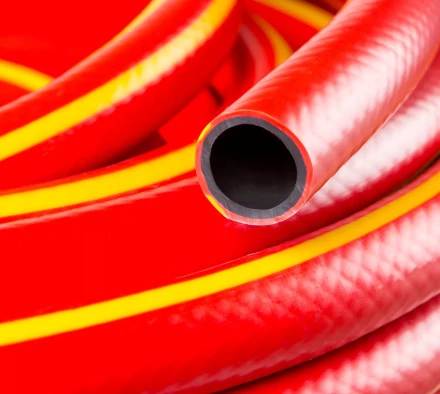 Шланг GRINDA &quot;EXPERT&quot; поливочный, 28 атм., армированный, 3-х слойный, 3/4&quot;х25м 8-429005-3/4-25_z01 купить в Новом Уренгое