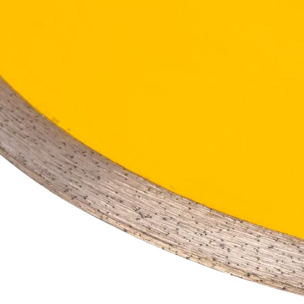 Диск алмазный отрезной 230 х 22,2 мм, сплошной, супертонкий, горячий пресс, мокрое резание// Denzel 73055 купить в Новом Уренгое