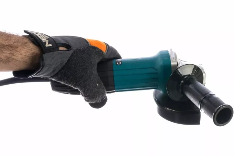 Угловая шлифмашина Makita GA5030RX8, 720 Вт, 125 мм, 11000 об/мин купить в Новом Уренгое