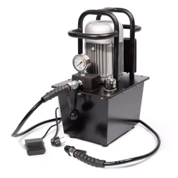 Насосная гидравлическая станция КВТ ПМЭ-7100 объем маслобака 10.0 л (230 В/50 Гц) (91798)