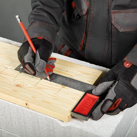 Угольник стальной Matrix, 250 мм, градуировка 32390 купить в Новом Уренгое