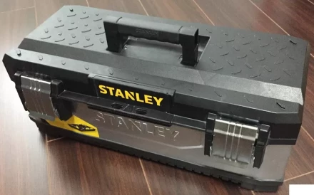 Ящик для инструментов 23 металлопластиковый Stanley 1-95-619 купить в Новом Уренгое