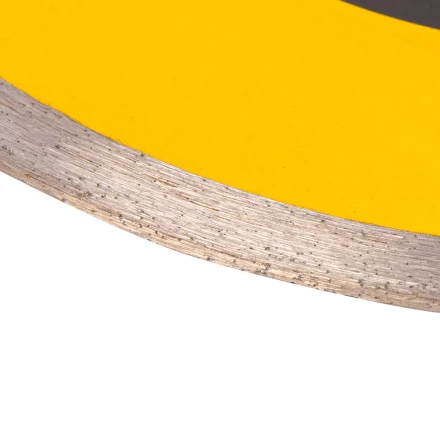 Диск алмазный сплошной, супертонкий, 200 х 25,4 мм, горячее прессование, мокрое резание// Denzel 73159 купить в Новом Уренгое