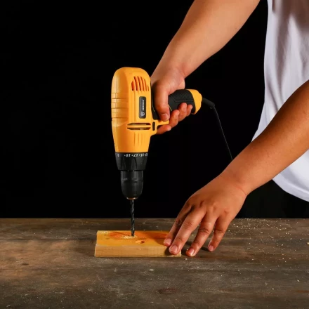 Дрель-шуруповерт сетевой DEKO DKSD500W, 063-4053 купить в Новом Уренгое