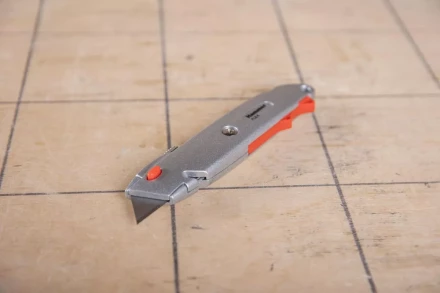 Нож HAMMER 601-006 купить в Новом Уренгое