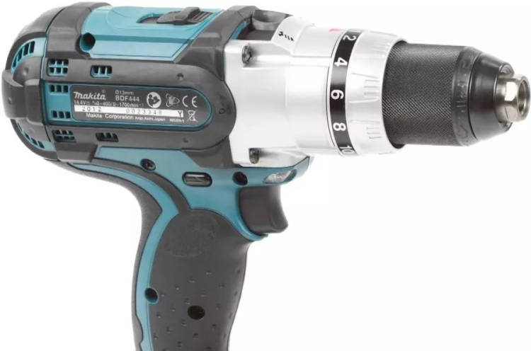 Аккумуляторная дрель-шуруповерт DDF 444 RFE Makita купить в Новом Уренгое