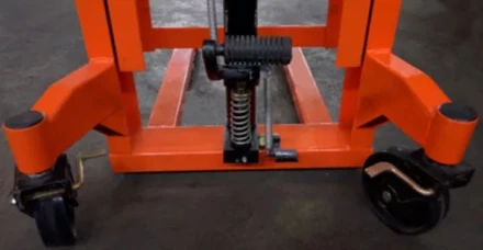 Ручной штабелер PROLIFT SDF 1516 1500 кг h-1600 мм купить в Новом Уренгое