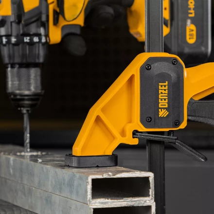 Струбцина F-образная Denzel 20507, быстрозажимная, 450 х 80 мм, усиленный нейлоновый корпус купить в Новом Уренгое