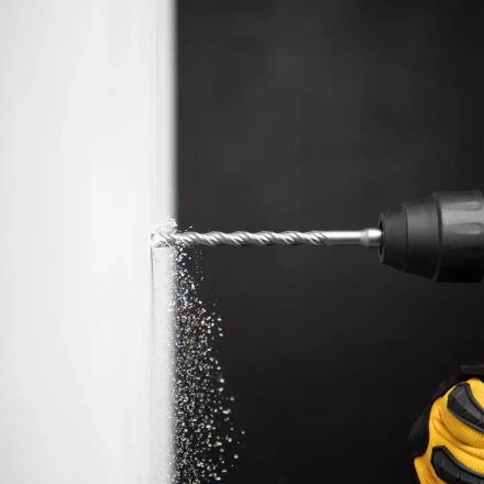 Бур по бетону Denzel, 6 x 160 мм, двойная спираль, три пылеотводящие кромки, 705006 купить в Новом Уренгое