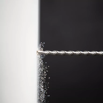 Бур по бетону Denzel, 6 x 210 мм, двойная спираль, три пылеотводящие кромки, 705007 купить в Новом Уренгое