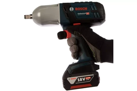 Bosch Аккумуляторный ударный гайковерт GDS 18 V-LI HT 06019B130A купить в Новом Уренгое