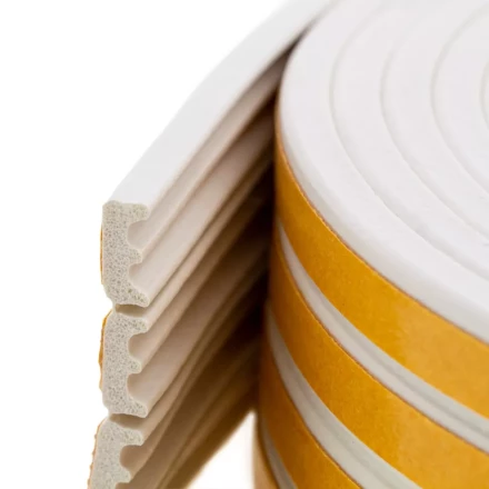 Уплотнитель резиновый, 12 м, профиль &quot;E&quot;, белый Сибртех 88911 купить в Новом Уренгое