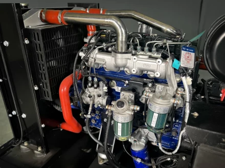 Дизельный генератор Vektor AD-100Y-T400 с АВР купить в Новом Уренгое