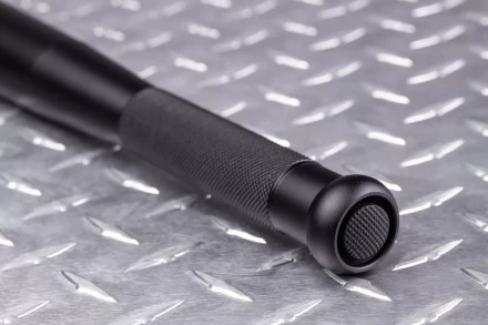 Фонарь-бита TESLA LB-40 33х400 мм купить в Новом Уренгое