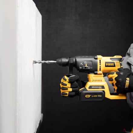 Бур по бетону Denzel, 14 x 160 мм, двойная спираль, три пылеотводящие кромки, купить в Новом Уренгое