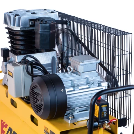 Компрессор воздушный, ременный привод BCI4000-T/200, 4.0 кВт, 200 литров, 690 л/мин Denzel 58124 купить в Новом Уренгое