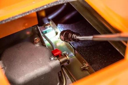 Фонарь TESLA LK3-12A купить в Новом Уренгое