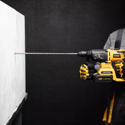 Бур по бетону Denzel, 10 x 460 мм, двойная спираль, три пылеотводящие кромки, 705020 купить в Новом Уренгое