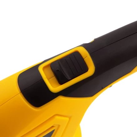 Ножницы-кусторез аккумуляторные Denzel CGS-100, 18В Li-Ion 59430 купить в Новом Уренгое