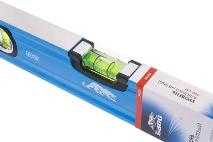 Уровень алюминиевый 400 мм профиль 1.6 мм фрезерованный ударопрочные заглушки 3 глазка БАРС 34420 купить в Новом Уренгое