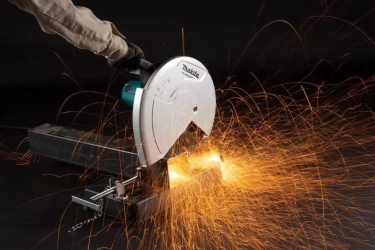 Монтажная пила Makita M2402 купить в Новом Уренгое