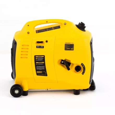 Генератор инверторный GT-3200iSE, 3.2 кВт, 230 В, бак 6 л, закрытый корпус, электростартер Denzel 94703 купить в Новом Уренгое