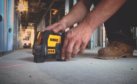 Нивелир лазерный DeWalt DW 0822 купить в Новом Уренгое